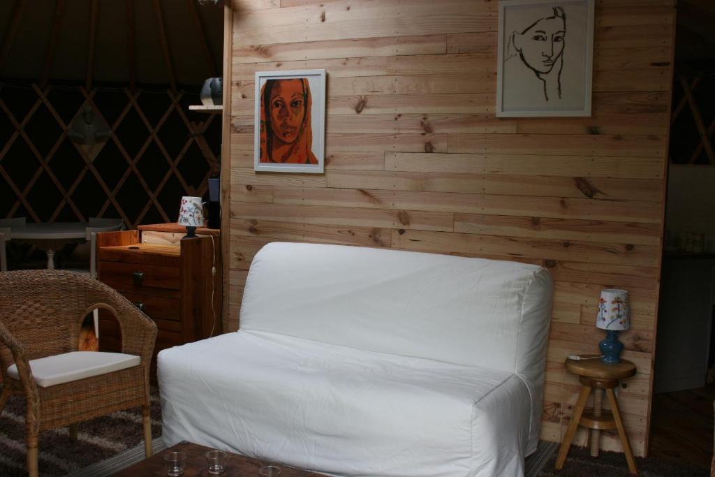 Yourtes En Terrasse Bonneval  Cameră foto
