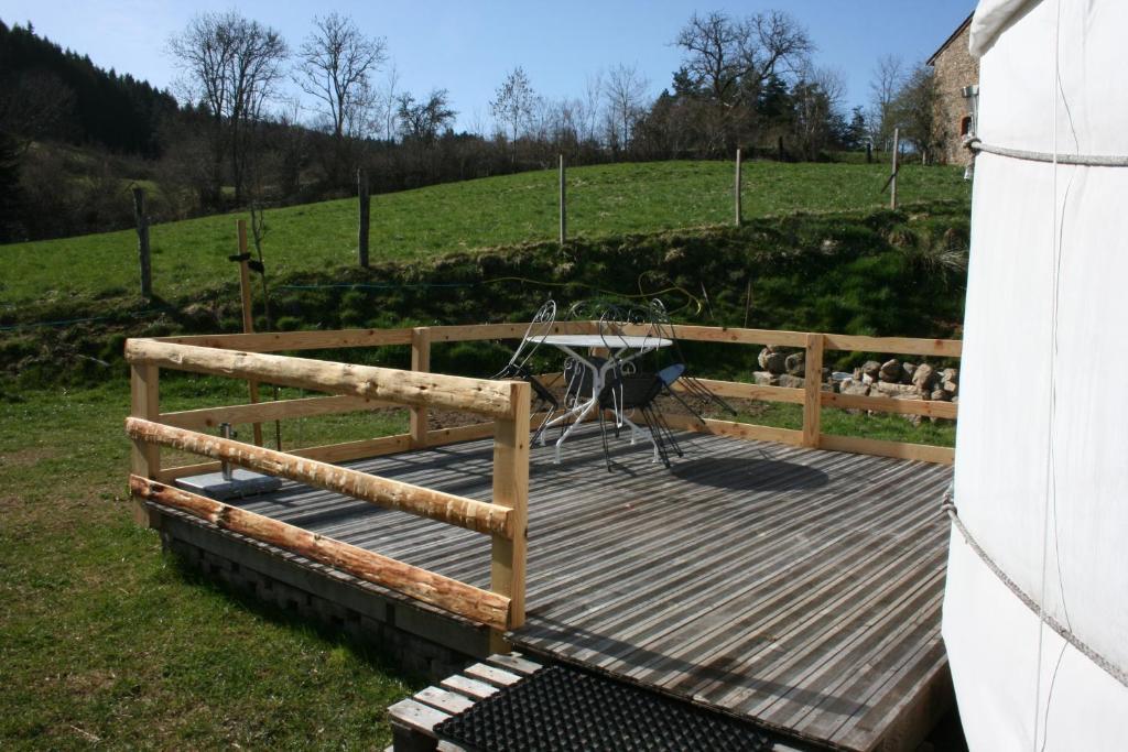 Yourtes En Terrasse Bonneval  Cameră foto