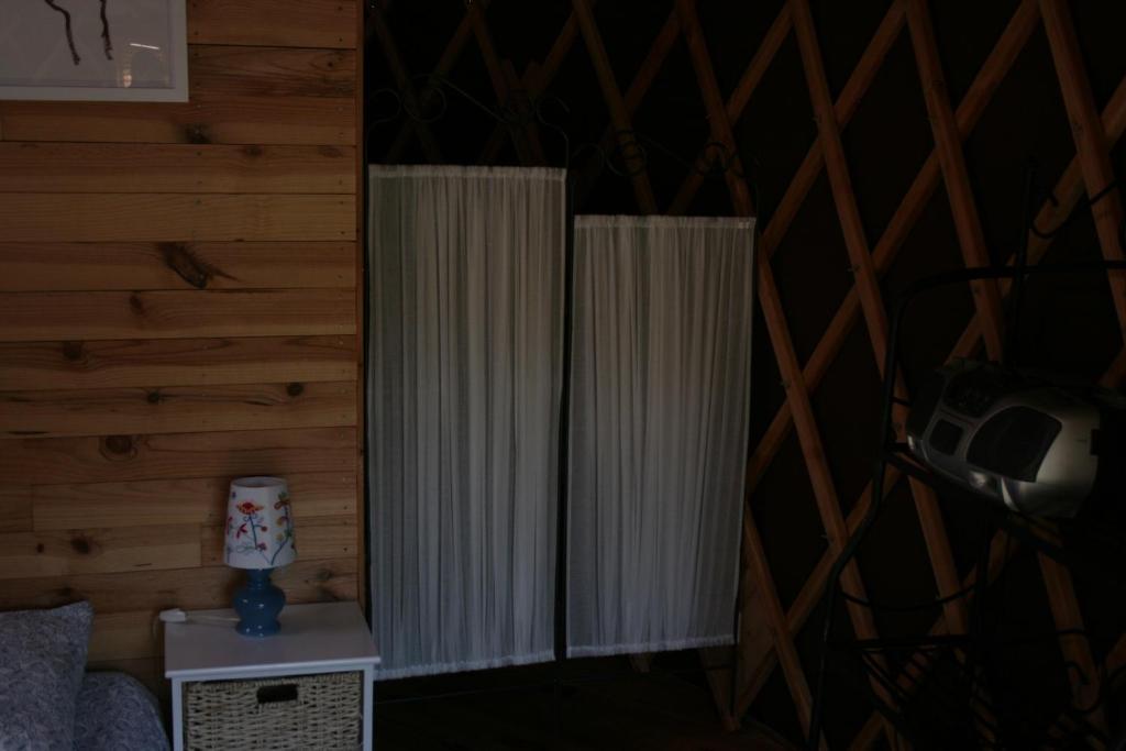 Yourtes En Terrasse Bonneval  Cameră foto